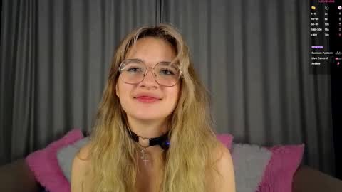 vivyboo111 online show from 11.30.25