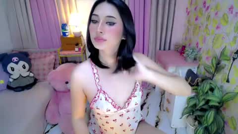 Snapshot of vixenluscious chatting on 07.14.26 vixenluscious online show from 07.14.26