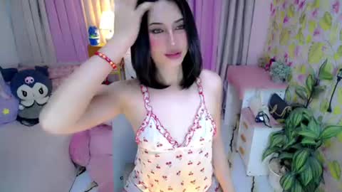 Snapshot of vixenluscious chatting on 07.29.26 vixenluscious online show from 07.29.26