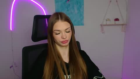 Vlada online show from 04.21.26