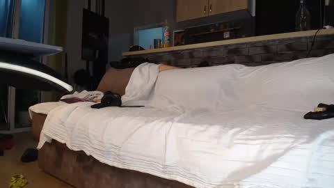 Snapshot of vladika021 chatting on 09.12.25 vladika021 online show from 09.12.25