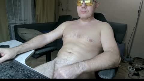 Snapshot of vladnaked chatting on 07.25.26 Like Mike online show from 07.25.26