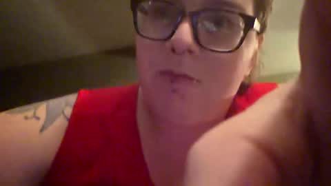 Snapshot of vleclerc142 chatting on 11.16.25 Val1994 online show from 11.16.25