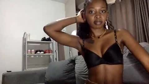 V like Venom online show from 02.26.25