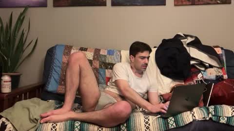 Snapshot of vohtjon chatting on 09.16.25 renots online show from 09.16.25