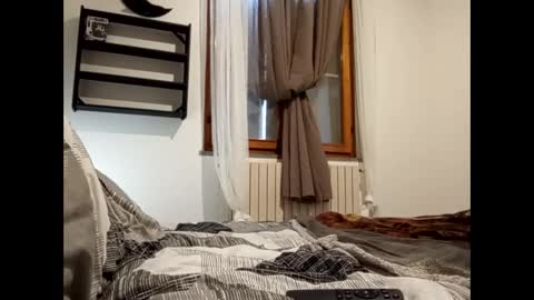 volpecesare419 online show from 02.22.25