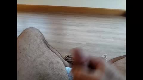 Snapshot of voyeur1391365 chatting on 10.29.25 voyeur1391365 online show from 10.29.25