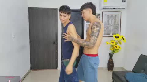 voyeurism_guys online show from 05.25.26