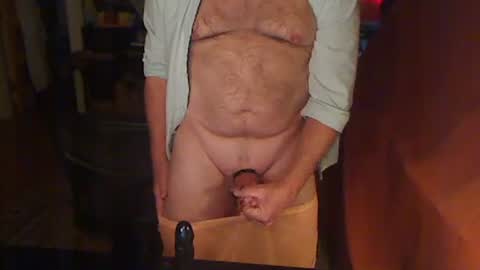 Snapshot of vtvtw chatting on 11.23.25 VTvtw online show from 11.23.25