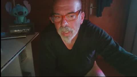 oscar online show from 10.31.25