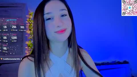 Snapshot of vybeon chatting on 12.05.25 Alice online show from 12.05.25