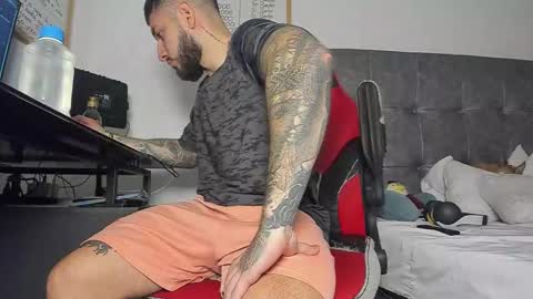 vyxen_ online show from 03.23.26