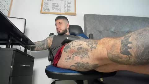vyxen_ online show from 05.08.26