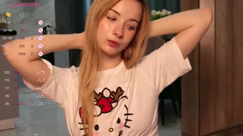 Snapshot of w1xll chatting on 11.14.25 Nana online show from 11.14.25