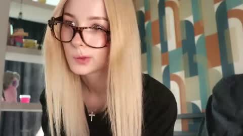 Nana online show from 07.09.26