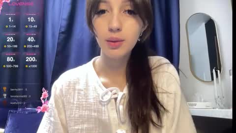 Alice  Before pvt write to me in PM  online show from 12.20.25