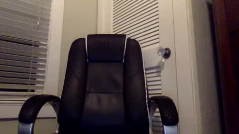 Snapshot of w988358 chatting on 01.23.25 w111111 online show from 01.23.25