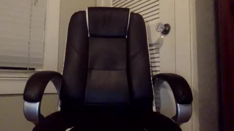 Snapshot of w988358 chatting on 02.02.25 w111111 online show from 02.02.25