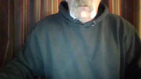 Snapshot of wahassa chatting on 11.18.25 wahassa online show from 11.18.25