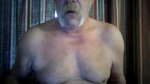 Snapshot of wahassa chatting on 05.25.26 wahassa online show from 05.25.26