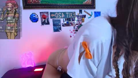 Waifu exe online show from 09.27.25