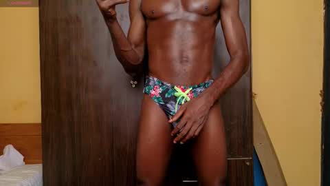 Snapshot of wakanda_mamba chatting on 11.30.25 Wakanda Mamba online show from 11.30.25