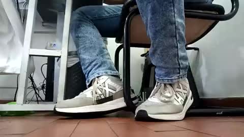 Snapshot of waltherfeet_ chatting on 10.06.25 WaltherFeet online show from 10.06.25