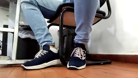 Snapshot of waltherfeet_ chatting on 03.27.26 WaltherFeet online show from 03.27.26