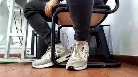 Snapshot of waltherfeet_ chatting on 03.31.26 WaltherFeet online show from 03.31.26