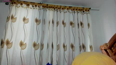 Snapshot of wanda_liones chatting on 02.14.25 Wanda online show from 02.14.25