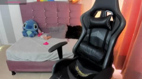 Alexandra online show from 07.30.26