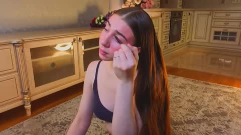 hello guys im Lilian online show from 09.30.25