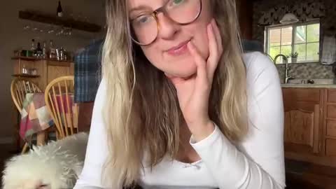 Snapshot of wanderlustjade chatting on 01.06.25 Jade  Adonis online show from 01.06.25