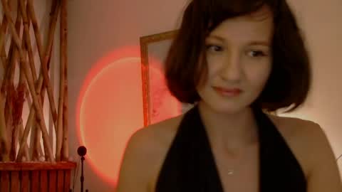 Snapshot of wanderwhitch chatting on 05.05.26 Miya online show from 05.05.26