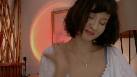 Snapshot of wanderwhitch chatting on 05.14.26 Miya online show from 05.14.26