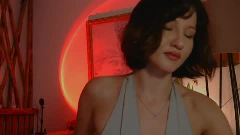 Snapshot of wanderwhitch chatting on 05.19.26 Miya online show from 05.19.26