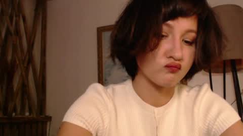 Snapshot of wanderwhitch chatting on 05.29.26 Miya online show from 05.29.26