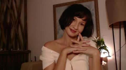 Snapshot of wanderwhitch chatting on 05.30.26 Miya online show from 05.30.26