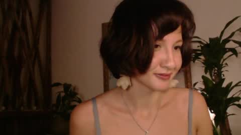 Snapshot of wanderwhitch chatting on 06.13.26 Miya online show from 06.13.26
