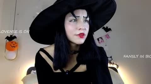 Betti online show from 10.30.25