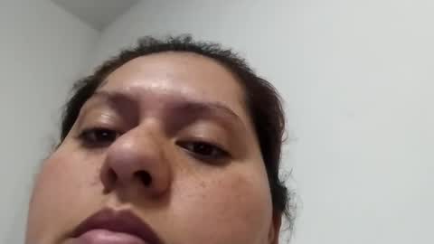 Snapshot of wangda2401 chatting on 12.27.24 wangda online show from 12.27.24