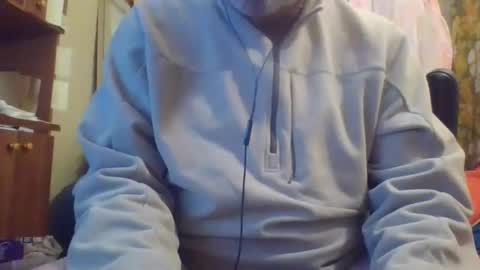 Snapshot of wanky357 chatting on 09.27.25 Tibo Love online show from 09.27.25