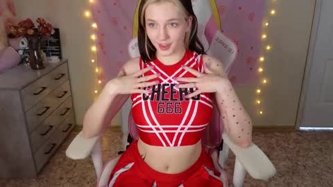 Snapshot of wanna_breed chatting on 03.02.25 Kate online show from 03.02.25