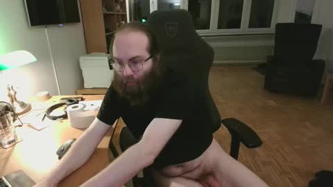 wantsahug online show from 02.16.26