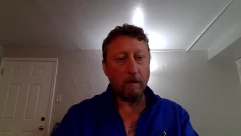 Snapshot of wantstoperform chatting on 11.24.25 wantstoperform online show from 11.24.25