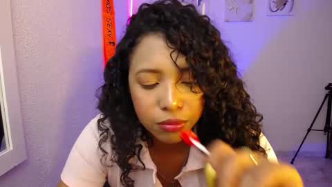 Snapshot of warisgoddes chatting on 03.06.25 EMILY online show from 03.06.25