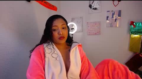 Snapshot of warisgoddes chatting on 11.19.25 EMILY online show from 11.19.25