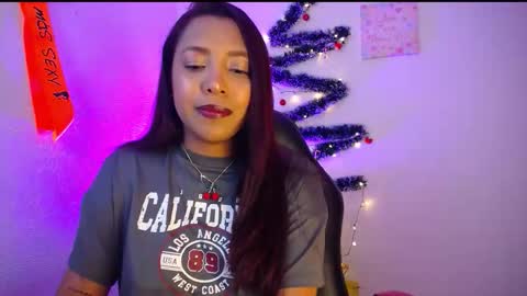 Snapshot of warisgoddes chatting on 12.03.25 EMILY online show from 12.03.25