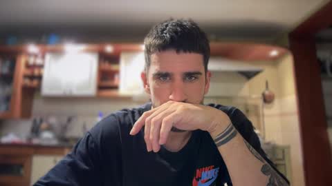 Snapshot of wat___sapbody chatting on 10.25.25 wearetwo online show from 10.25.25