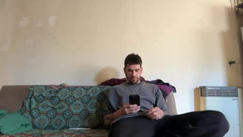 Snapshot of wat___sapbody chatting on 11.09.25 wearetwo online show from 11.09.25